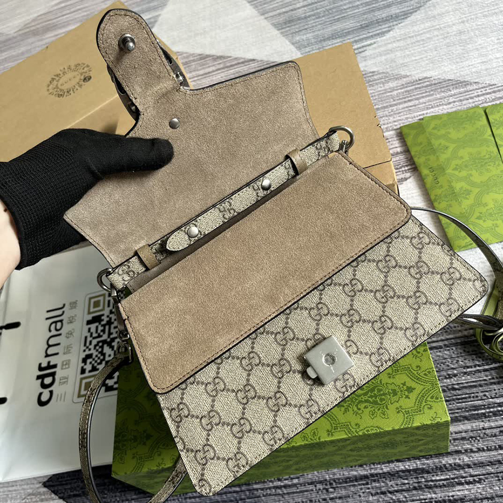 Gucci Bags 739496 21*15.5*5cm