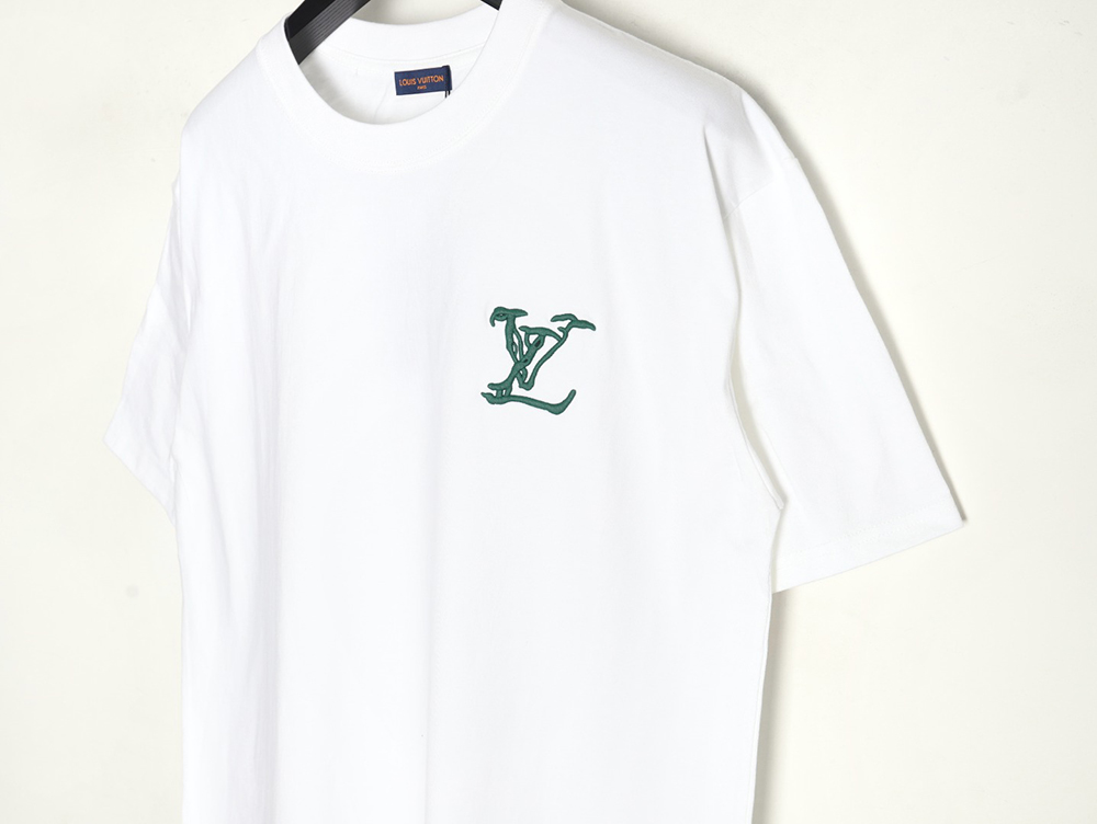 Louis Vuitton embroidered logo badge short-sleeved T-shirt