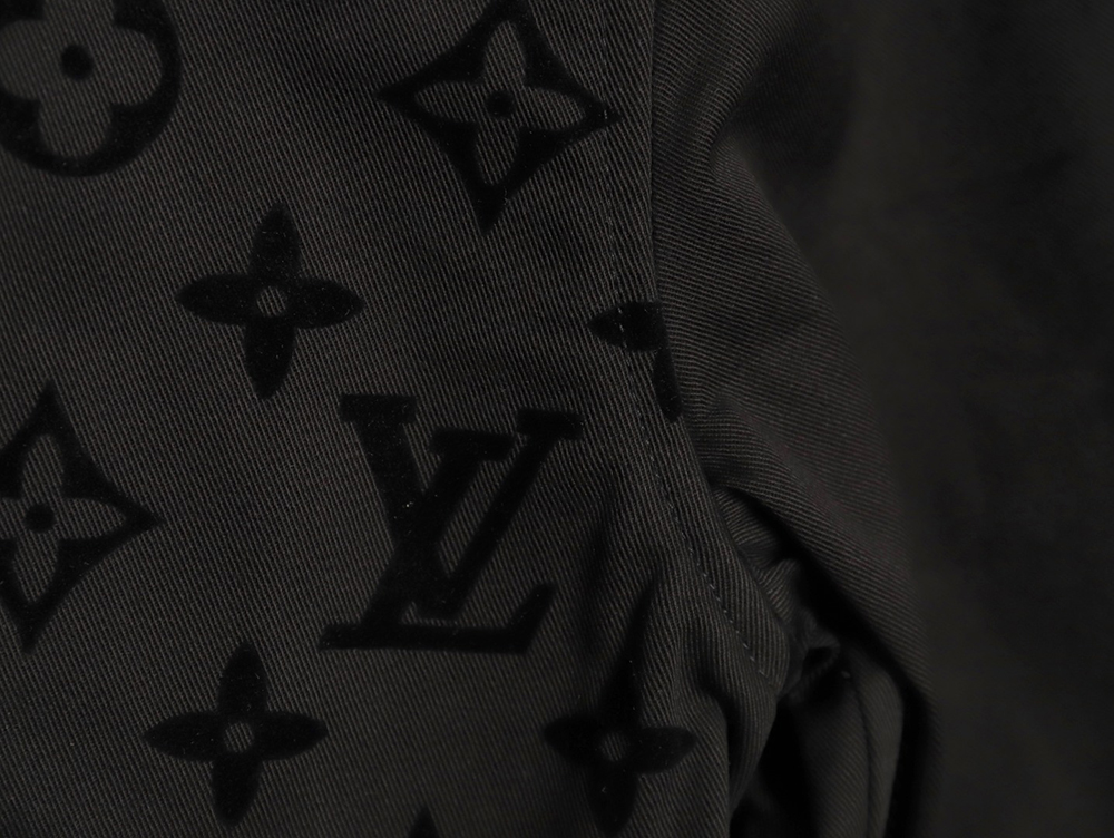 Louis Vuitton paneled black flocked shirt TSK1