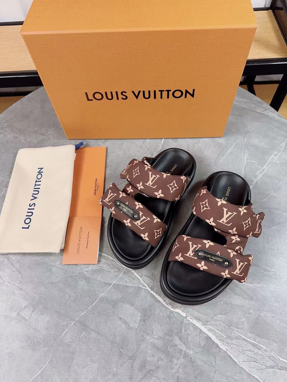 Louis Vuitton Pool Pillow Flat Comfort Mule