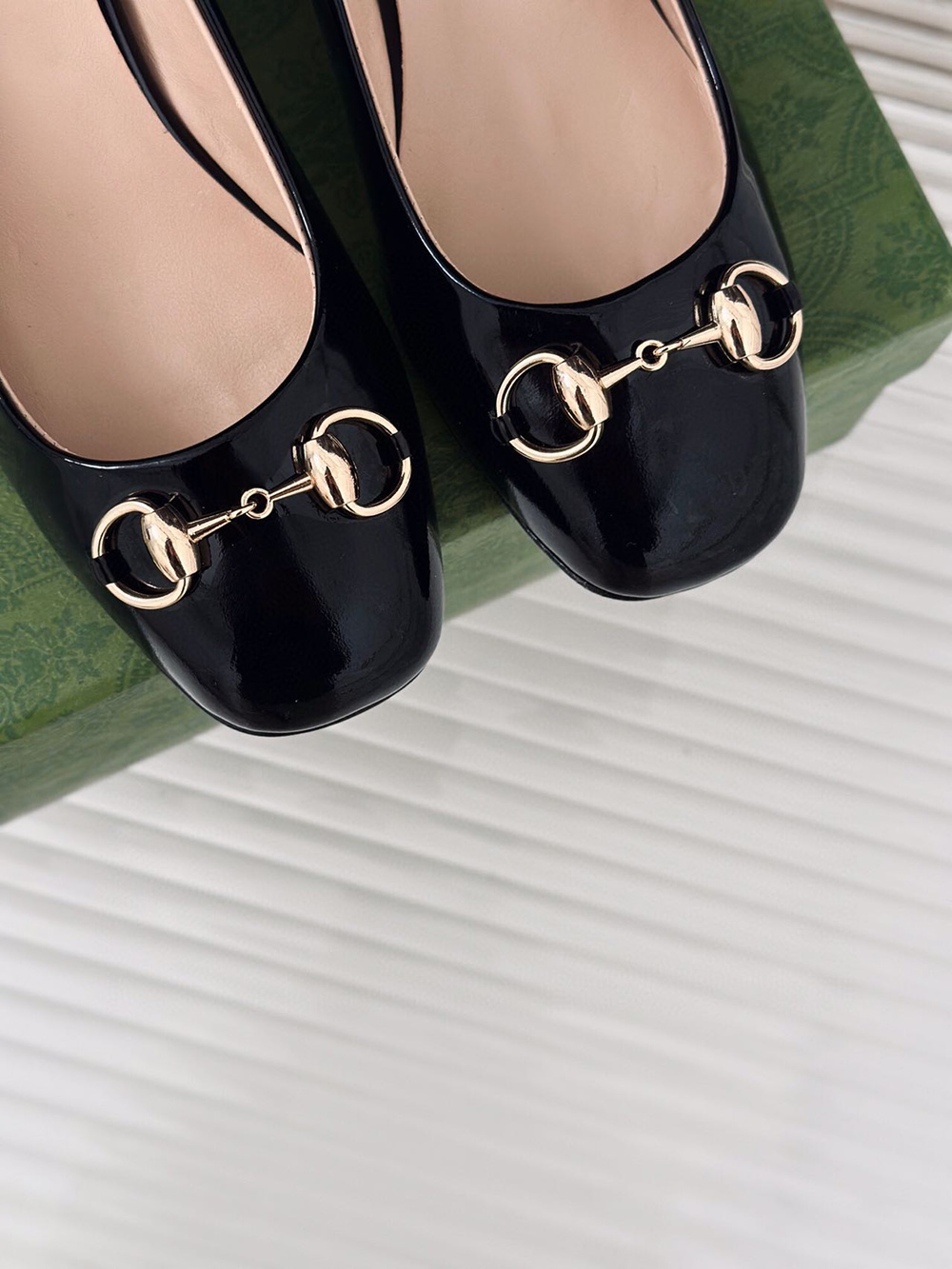 Gucci Horsebit Black Patent Leather Pointed Heels