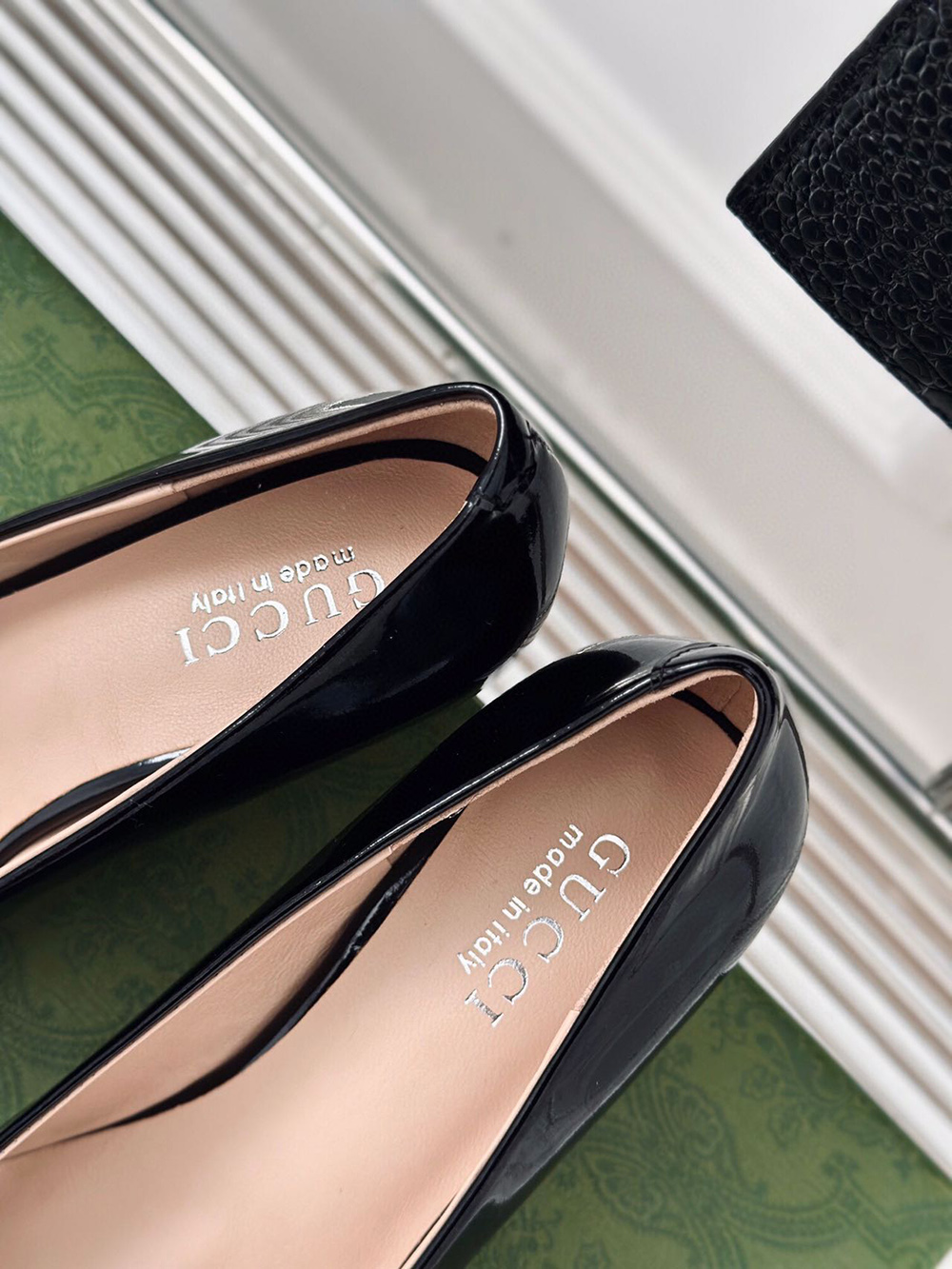 Gucci Horsebit Black Patent Leather Pointed Heels