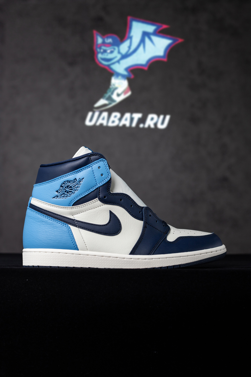 AIR JORDAN 1 RETRO HIGH OG OBSIDIAN