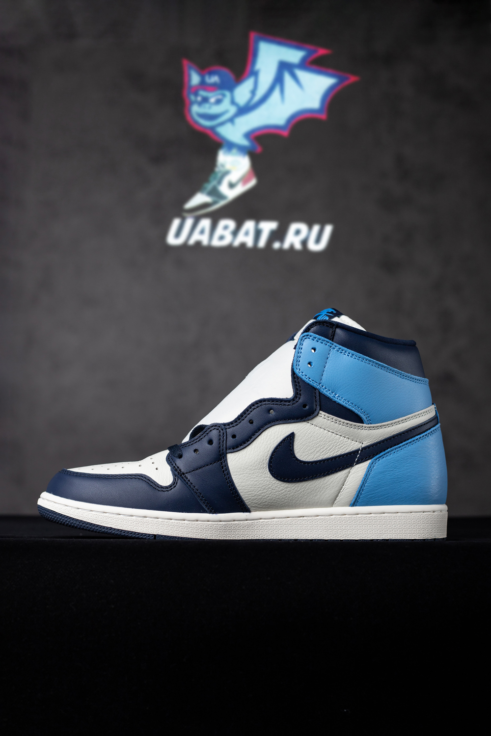 AIR JORDAN 1 RETRO HIGH OG OBSIDIAN
