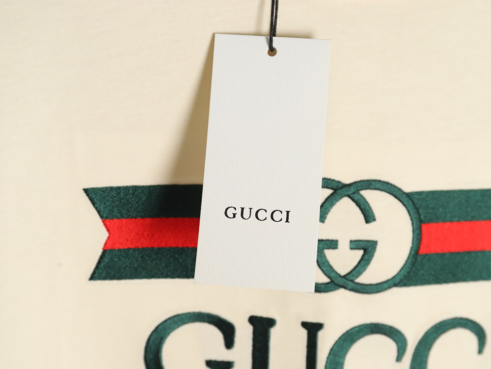 Gucci belt logo embroidered short-sleeved T-shirt