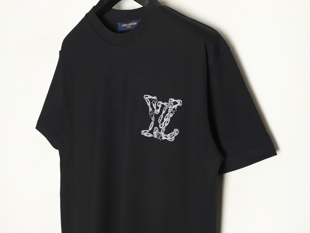 Louis Vuitton Cursive Chain Embroidered T-shirt TSK1