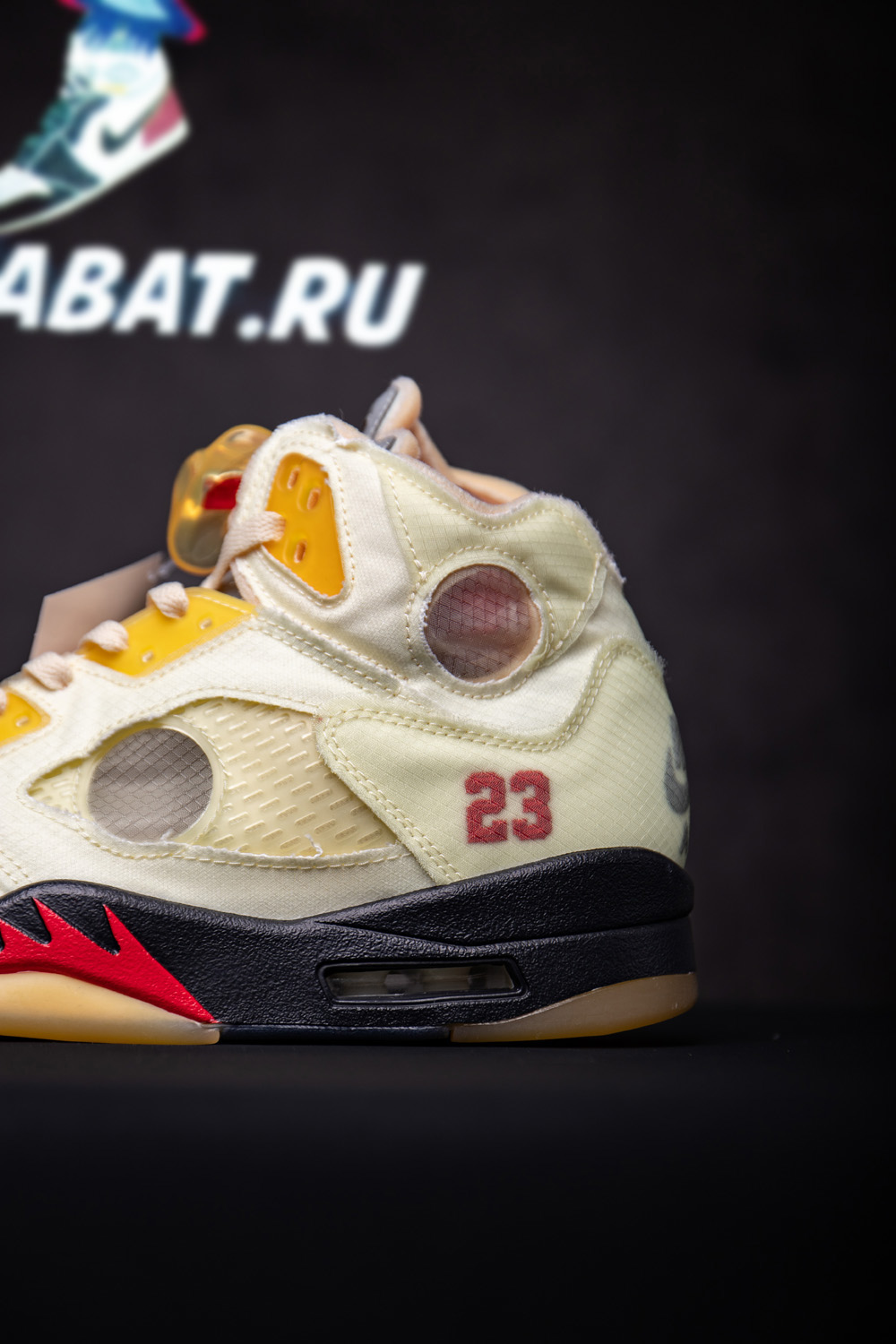 OFF-WHITE X AIR JORDAN 5 RETRO SP