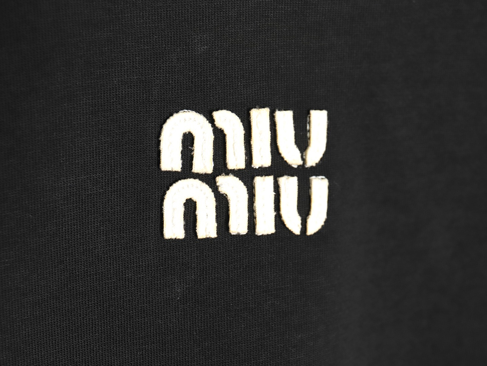 Miu Miu Contrast Collar Embroidered Logo Short Sleeve T-Shirt TSK1
