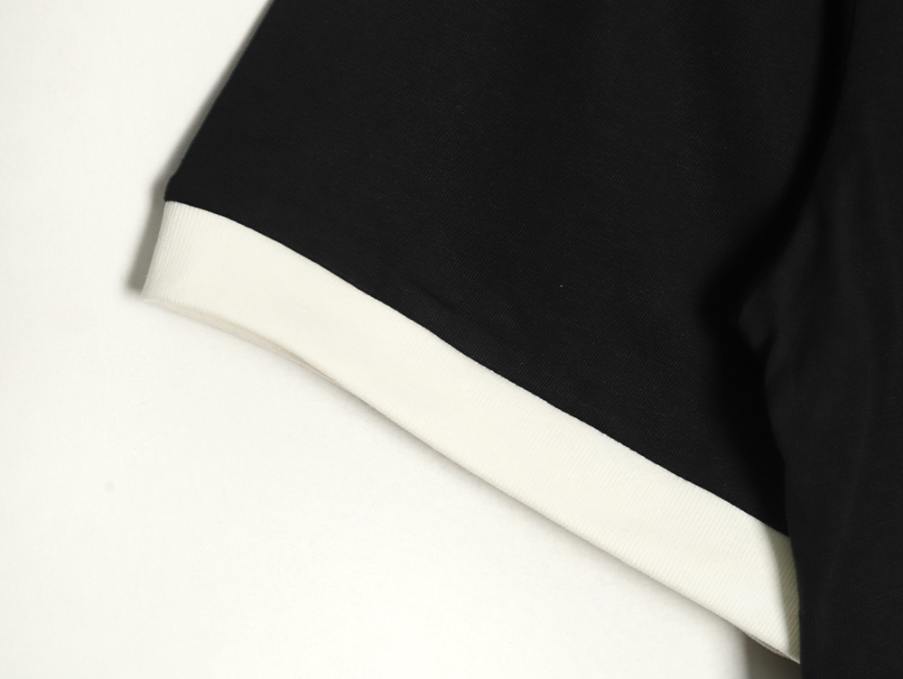Miu Miu Contrast Collar Embroidered Logo Short Sleeve T-Shirt TSK1