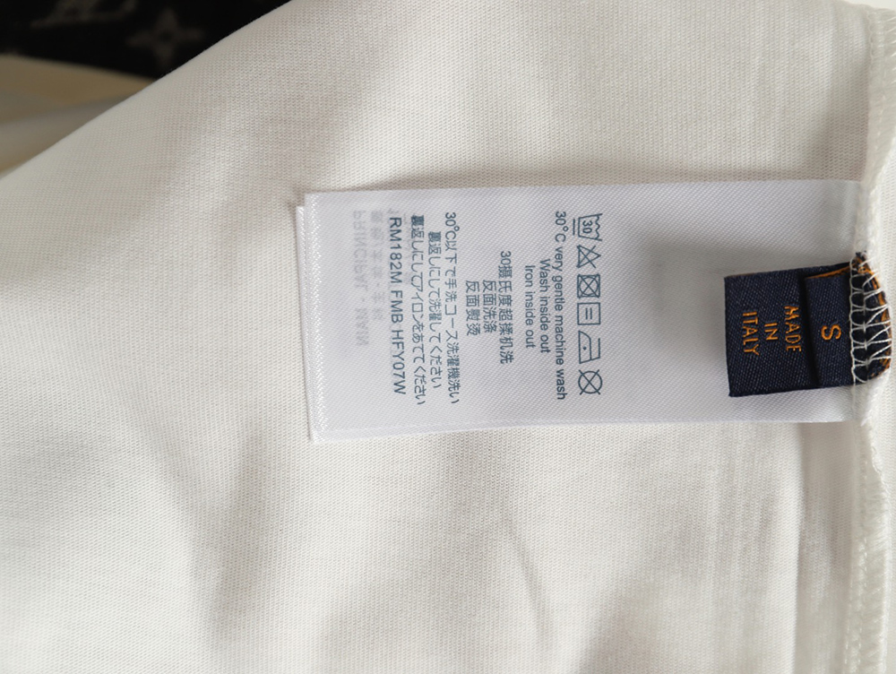 Louis Vuitton denim pocket short sleeves