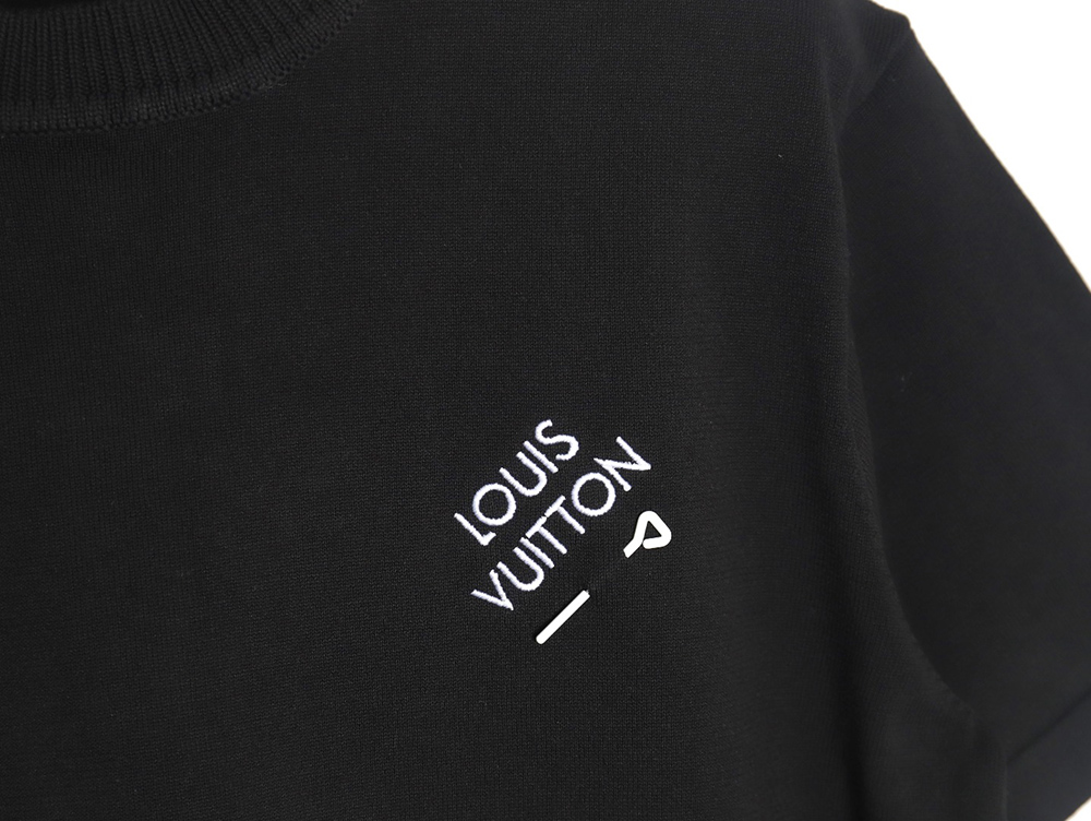 Louis Vuitton Pin Knit Short Sleeve T-Shirt TSK1