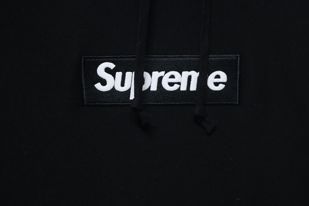 Supreme chest embroidered logo hooded sweatshirt TSK1