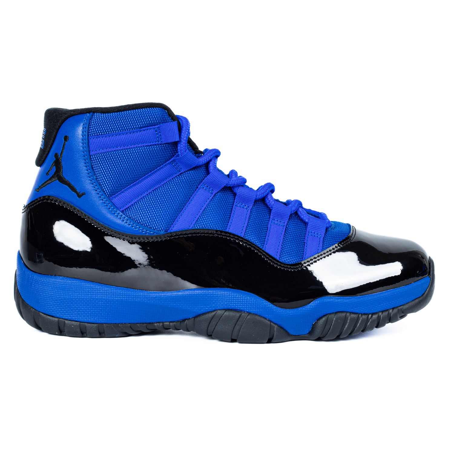 Air Jordan 11 Retro “Royal Blue Black”