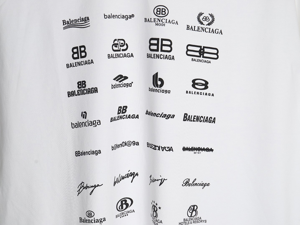 Balenciaga multilingual print short-sleeved T-shirt