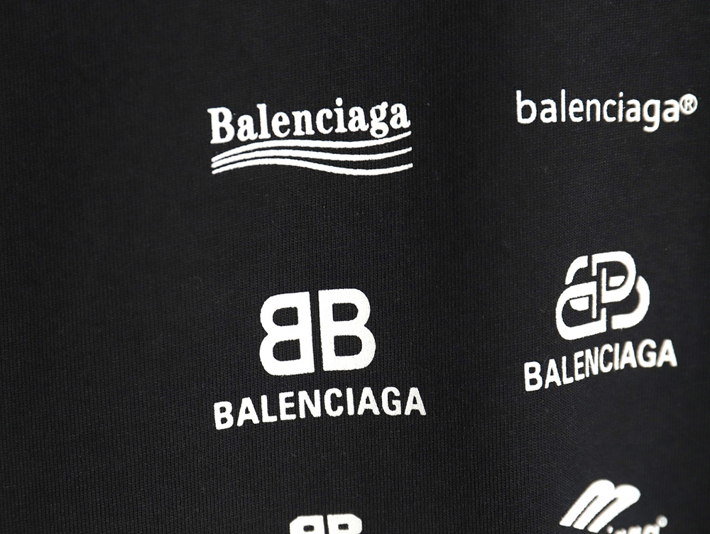 Balenciaga multilingual print short-sleeved T-shirt TSK1