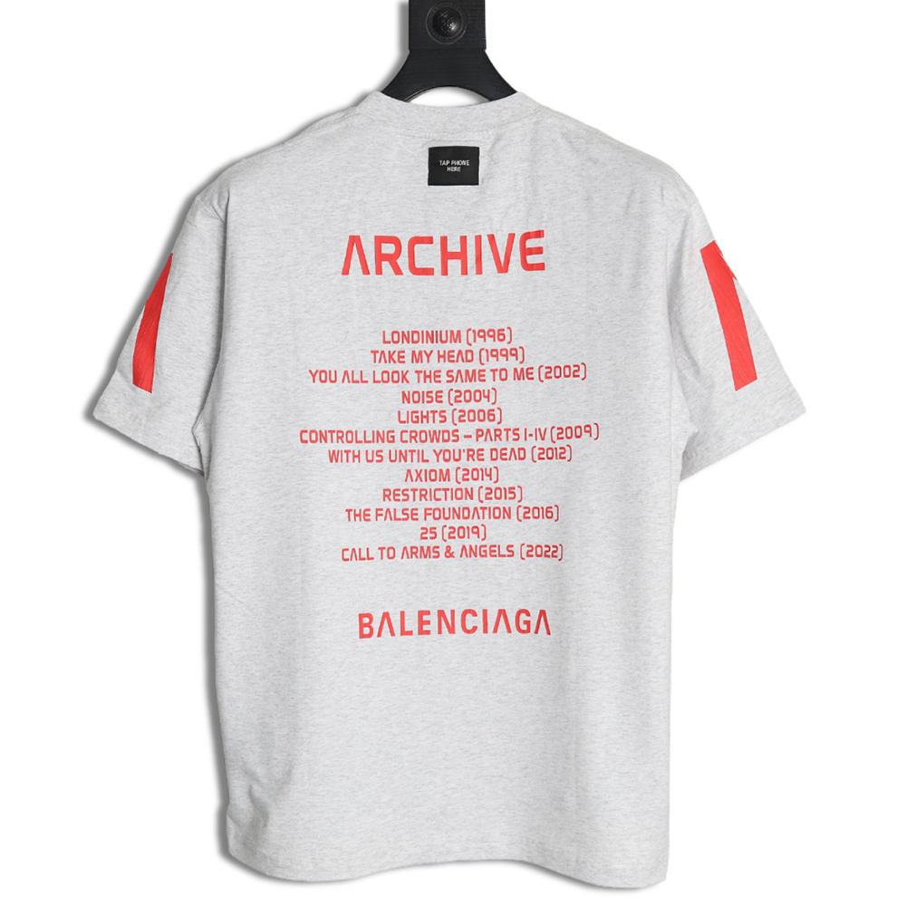 Balenciaga cracked arrow print short sleeves