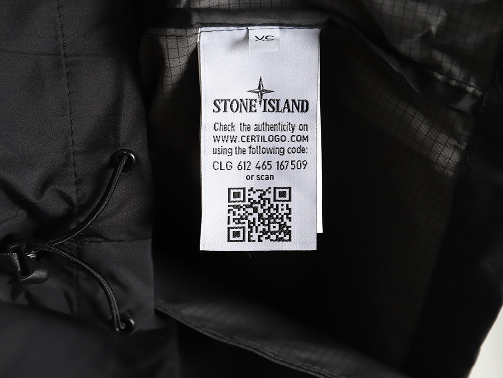 Stone Island outdoor multi-pocket zipper jacket