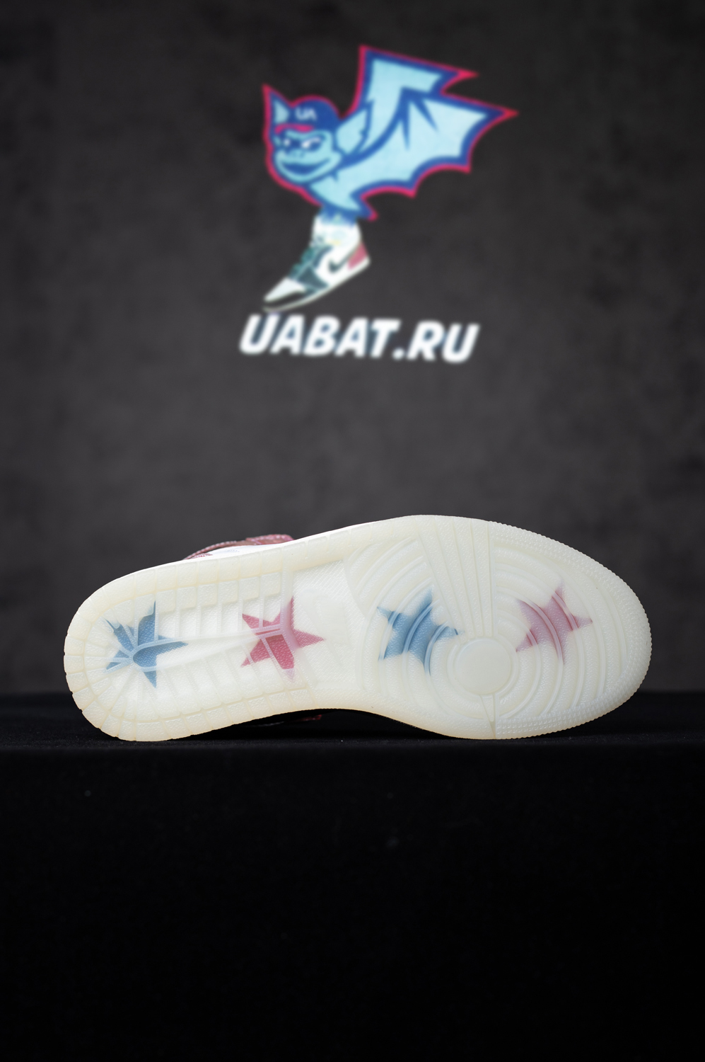 TROPHY ROOM X AIR JORDAN 1 RETRO HIGH OG SP 
