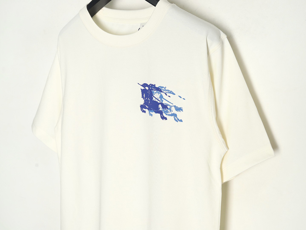 Burberry blue label war horse print round neck short sleeves
