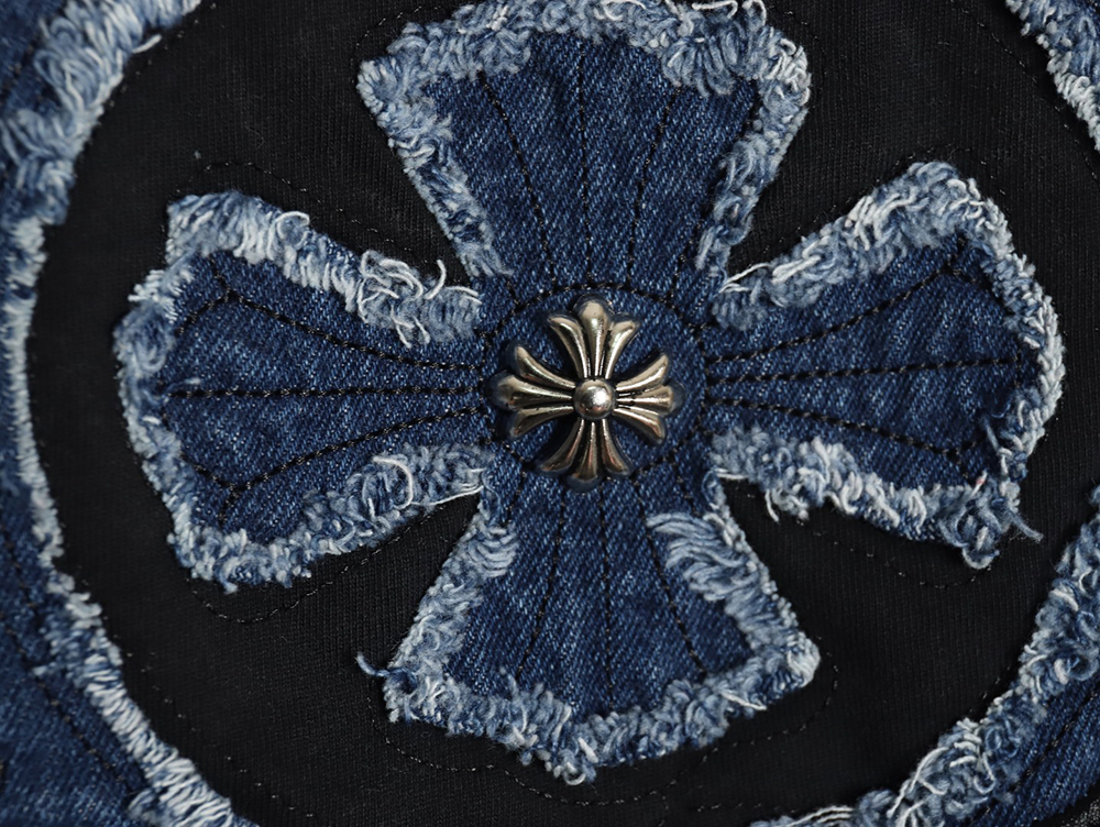 Chrome Hearts Patch Embroidered Long Sleeve T-Shirt