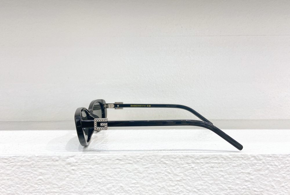 Gucci eyeglasses GG1680S