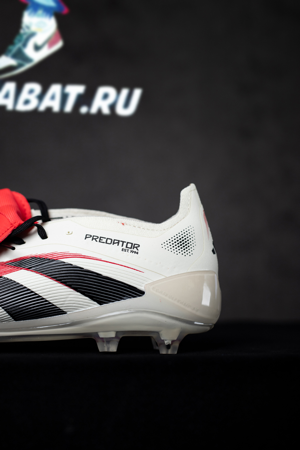 Adidas Predator 25 fully knitted lace-up FG football shoes