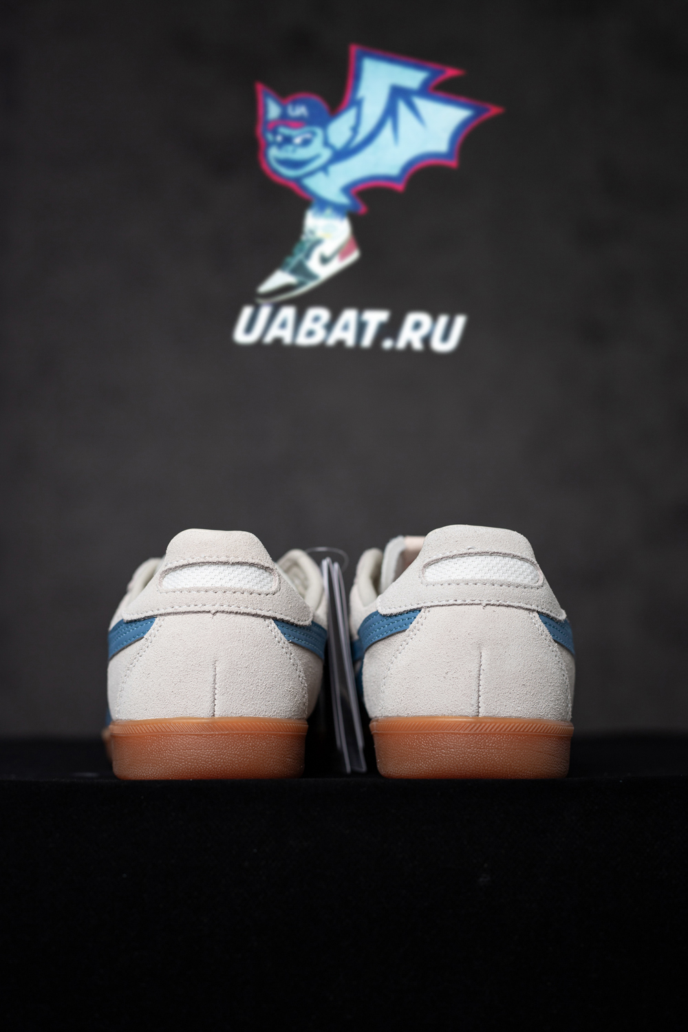 Onitsuka Tiger Tokuten