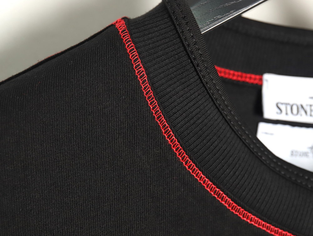 Stone Island black and red badge embroidered short-sleeved T-shirt
