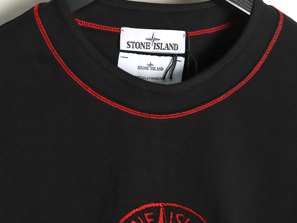 Stone Island black and red badge embroidered short-sleeved T-shirt