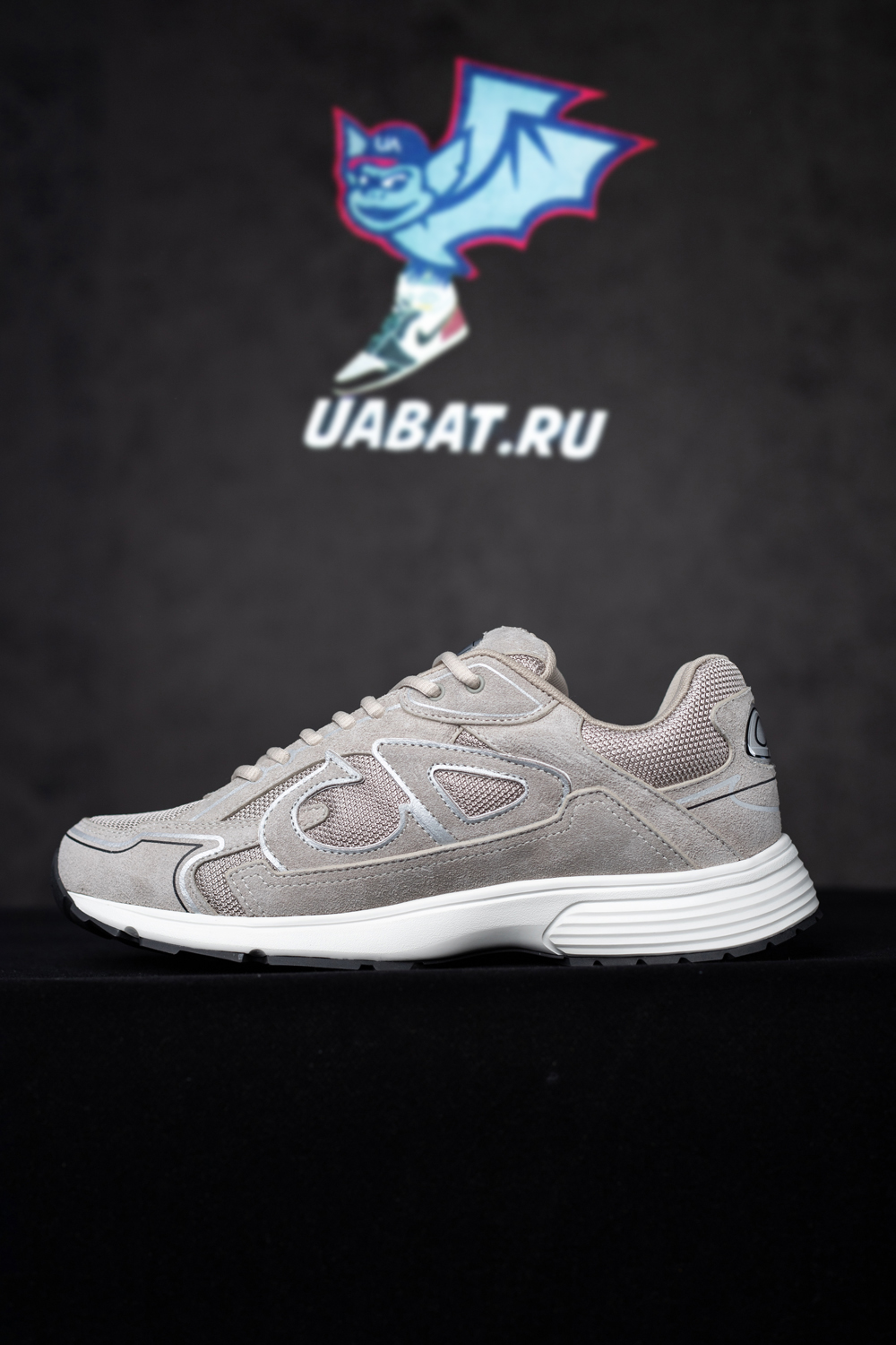 Dior B30 'Countdown - Grey'
