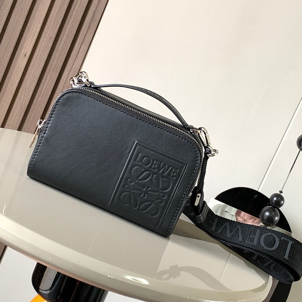 Loewe Mini crossbody camera bags 9111 18*13*8.5cm