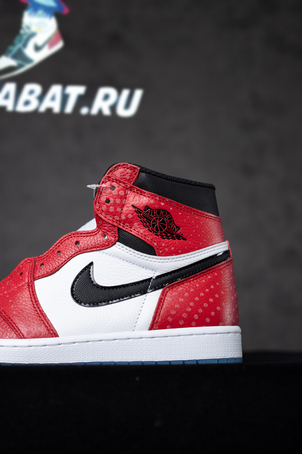 AIR JORDAN 1 RETRO HIGH OG 