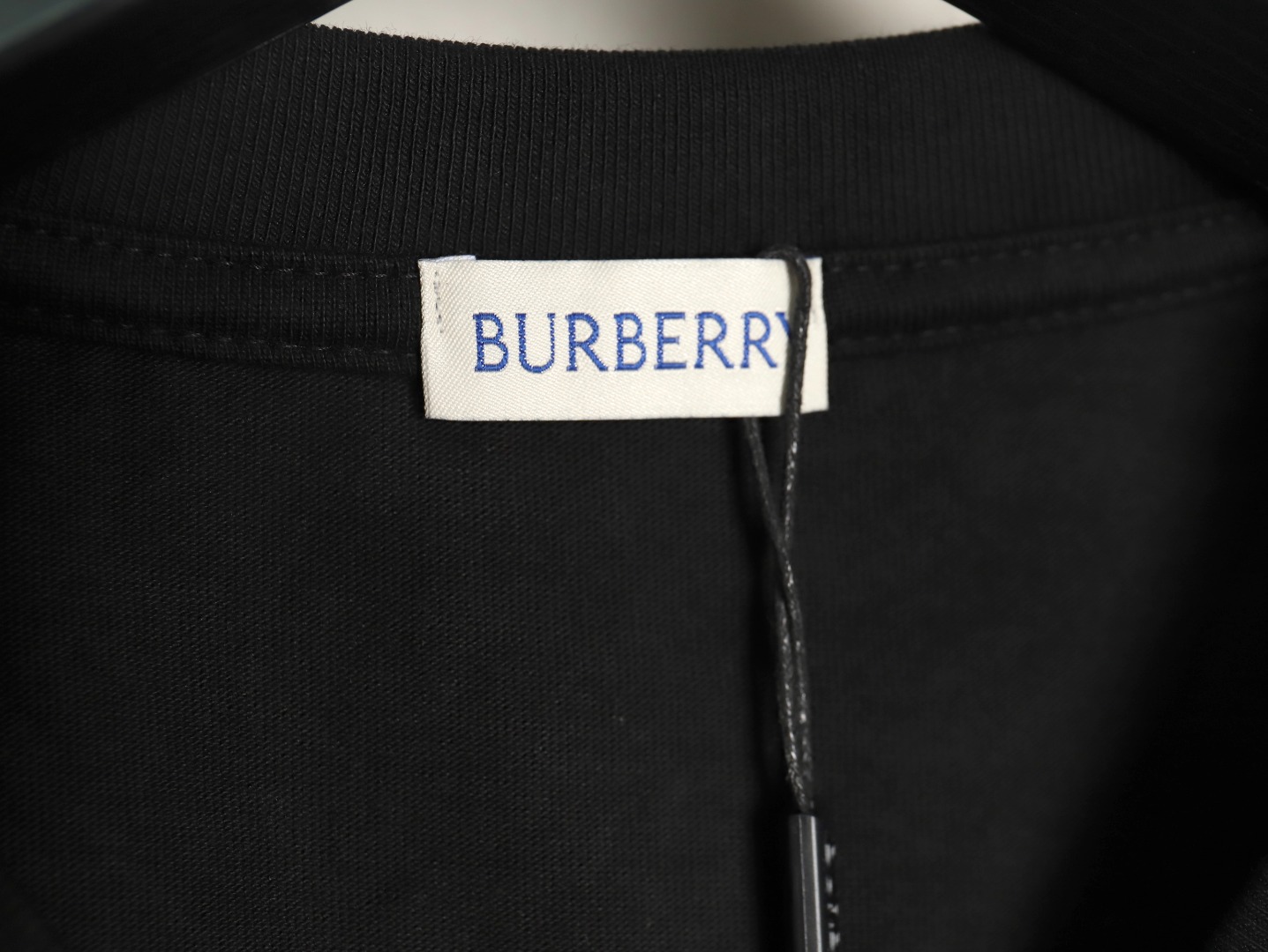 Burberry white horizontal striped war horse print short sleeves TSK1