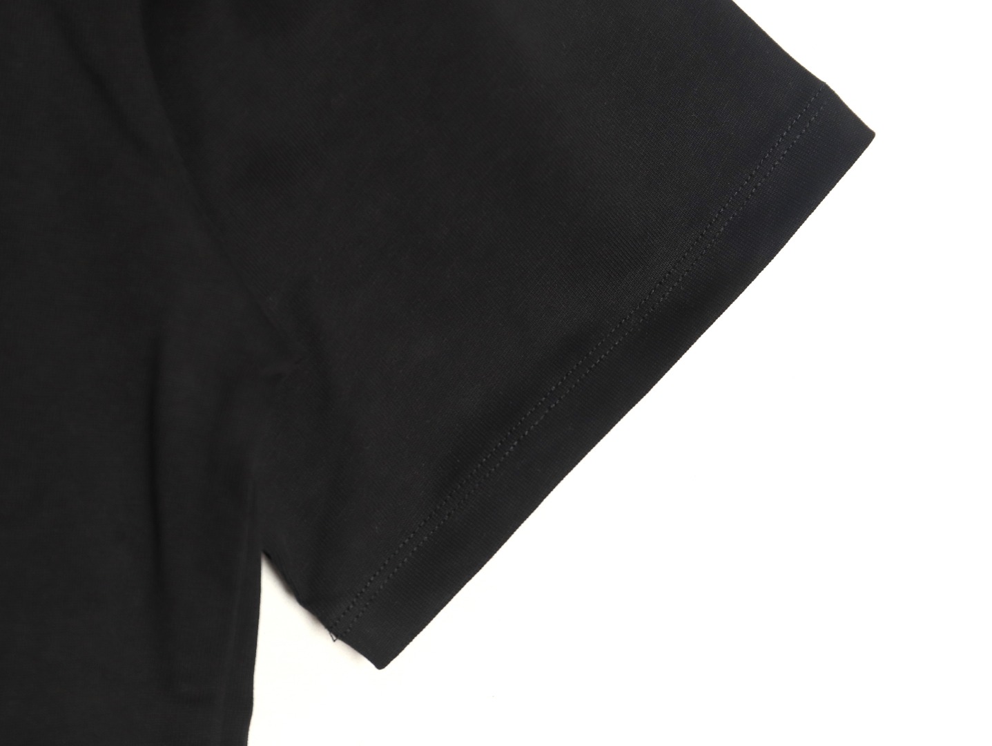 Louis Vuitton Embroidered Logo Short Sleeve T-Shirt TSK1