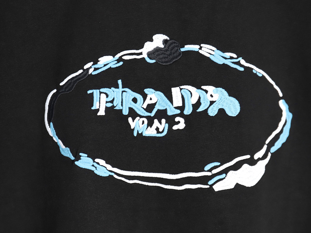 Prada Overlapping Logo Lettering Embroidered Short Sleeve T-Shirt TSK1