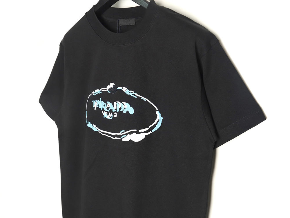Prada Overlapping Logo Lettering Embroidered Short Sleeve T-Shirt TSK1