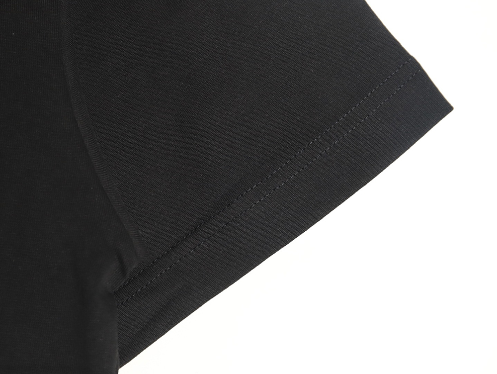 Prada Overlapping Logo Lettering Embroidered Short Sleeve T-Shirt TSK1