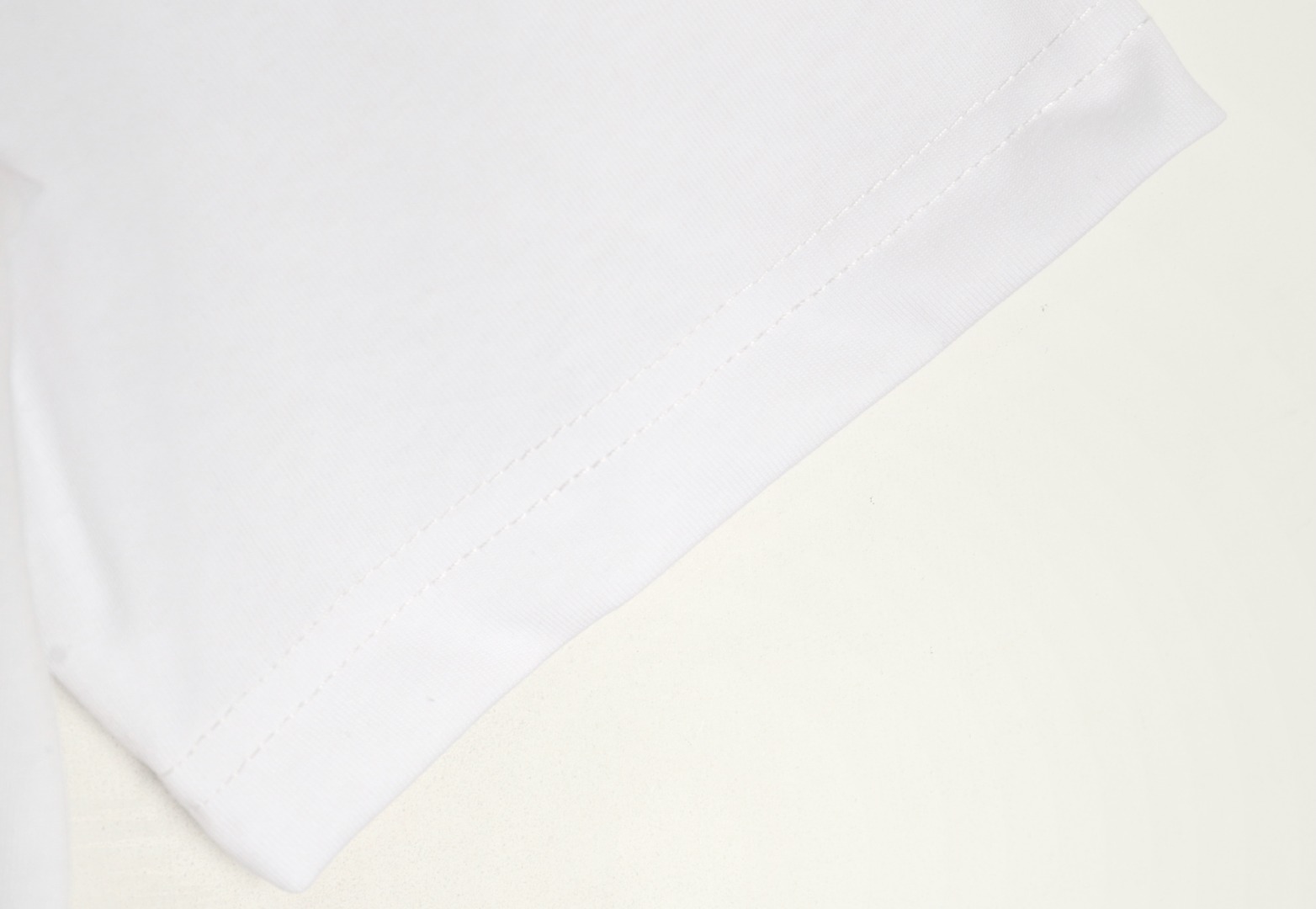 Burberry Gold Leaf Logo Short Sleeve T-Shirt