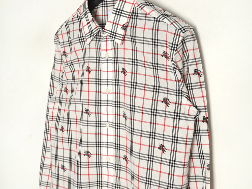 Burberry all over print war horse plaid long sleeve shirt