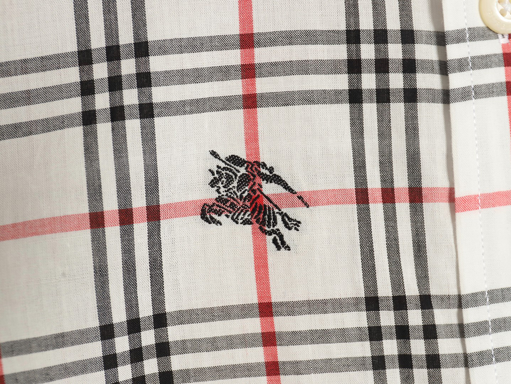 Burberry all over print war horse plaid long sleeve shirt
