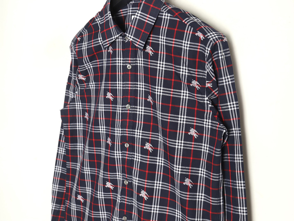 Burberry all over print war horse plaid long sleeve shirt TSK1
