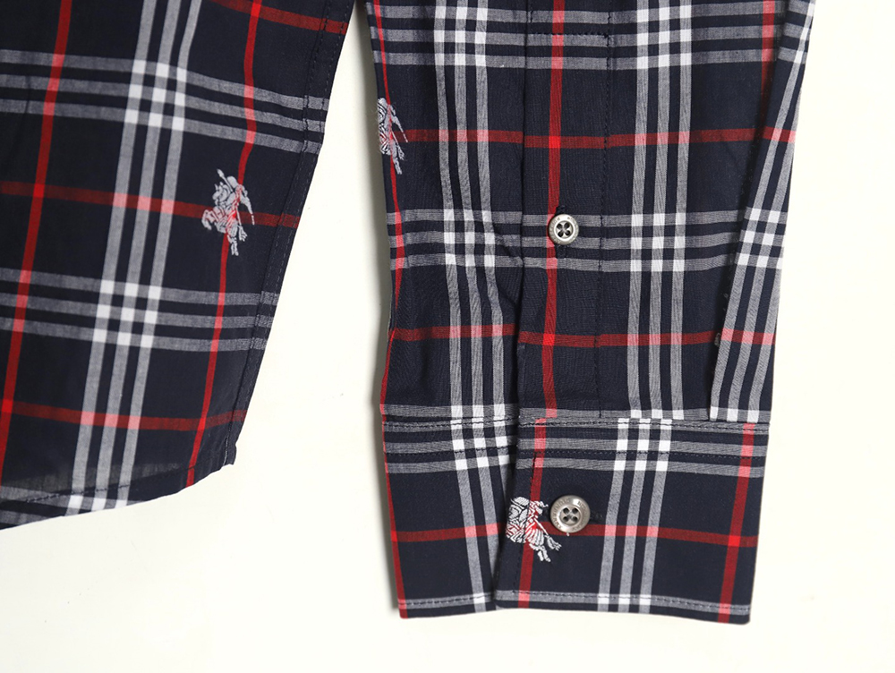 Burberry all over print war horse plaid long sleeve shirt TSK1