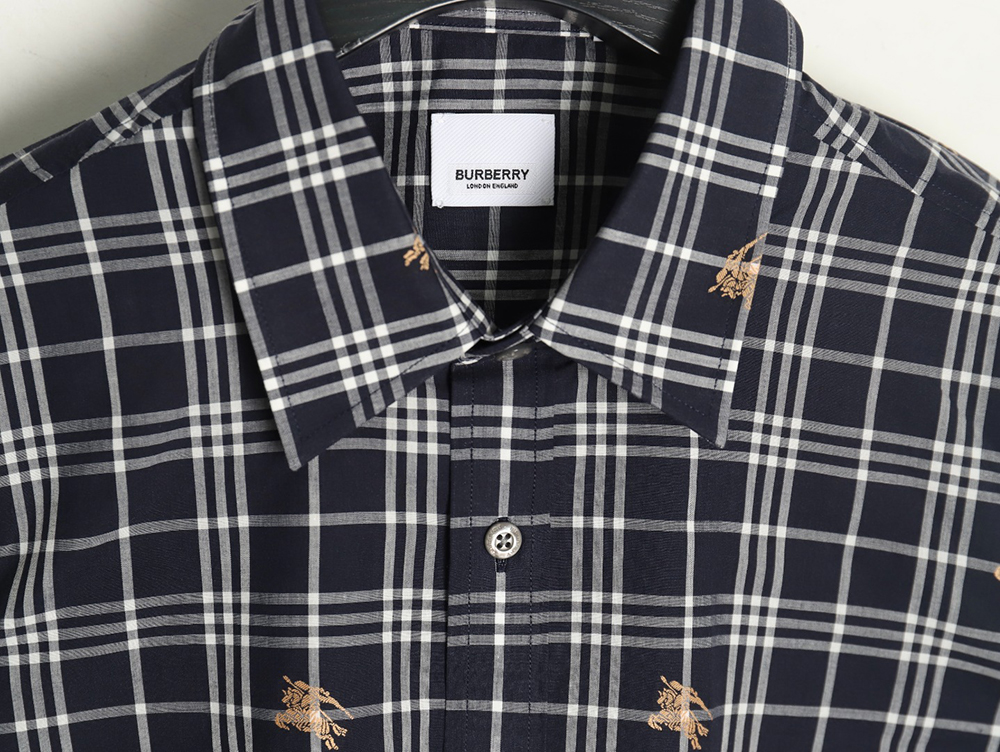 Burberry all over print war horse plaid long sleeve shirt TSK2