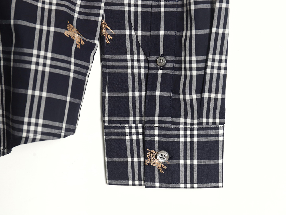 Burberry all over print war horse plaid long sleeve shirt TSK2