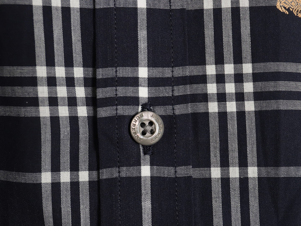 Burberry all over print war horse plaid long sleeve shirt TSK2