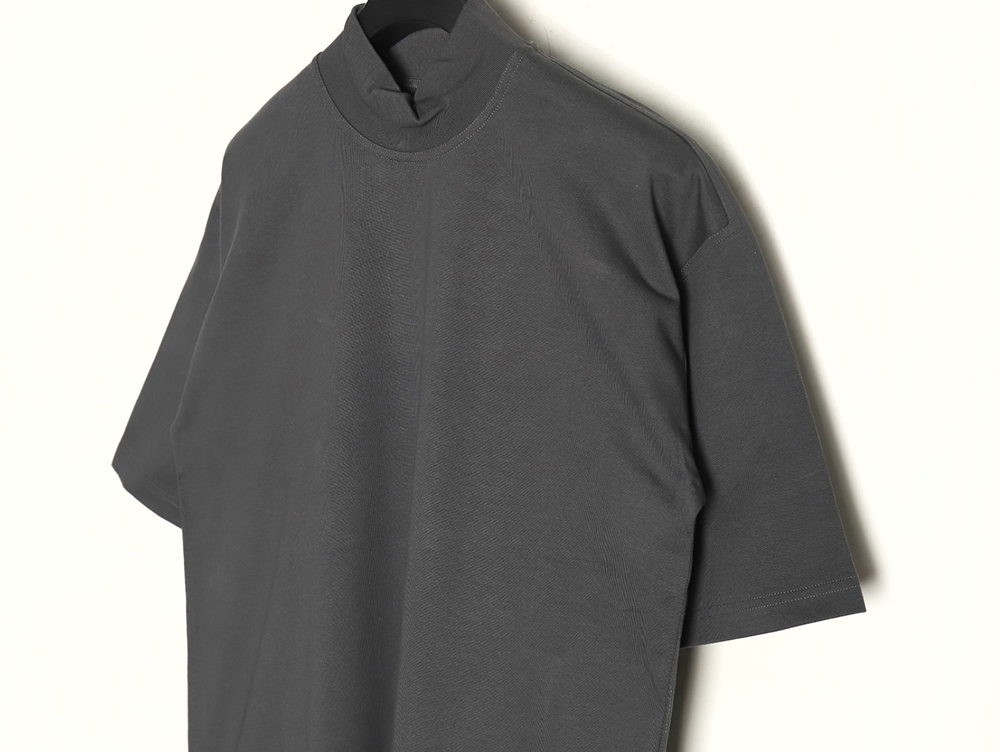 Bottega Veneta small turtleneck short-sleeved T-shirt TSK1