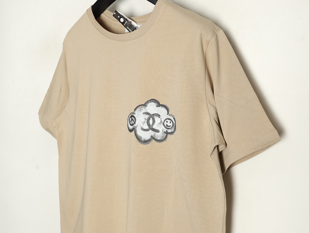 Chanel hand-painted graffiti letters short sleeve
