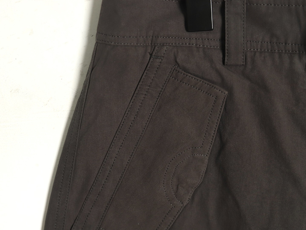 Dior Lock-Button Cargo Shorts TSK1