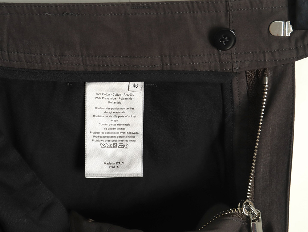 Dior Lock-Button Cargo Shorts TSK1