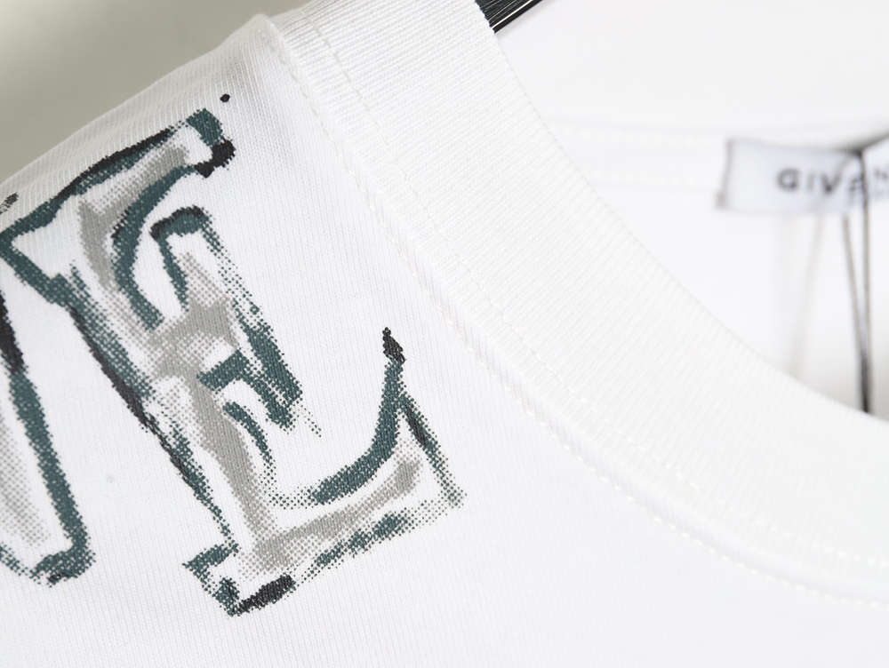 Givenchy shoulder hand-painted letter print short sleeves